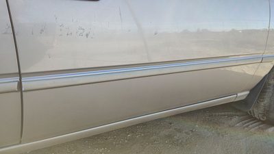 1998 Toyota Camry Passenger Right Front Moulding From Door Oem Trim Strip Gold