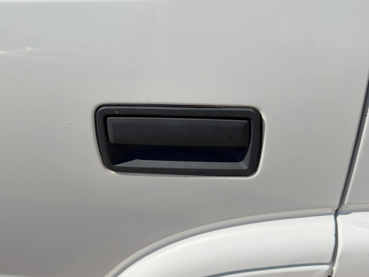 2000-2005 Chevy S10 Blazer Driver Left Rear Outside Door Handle Oem Back