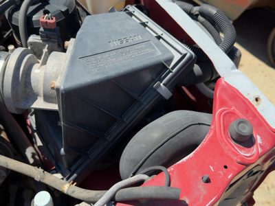 90-95 Nissan Pathfinder Complete Air Intake Cleaner Filter Box Housing Oem 3.0L