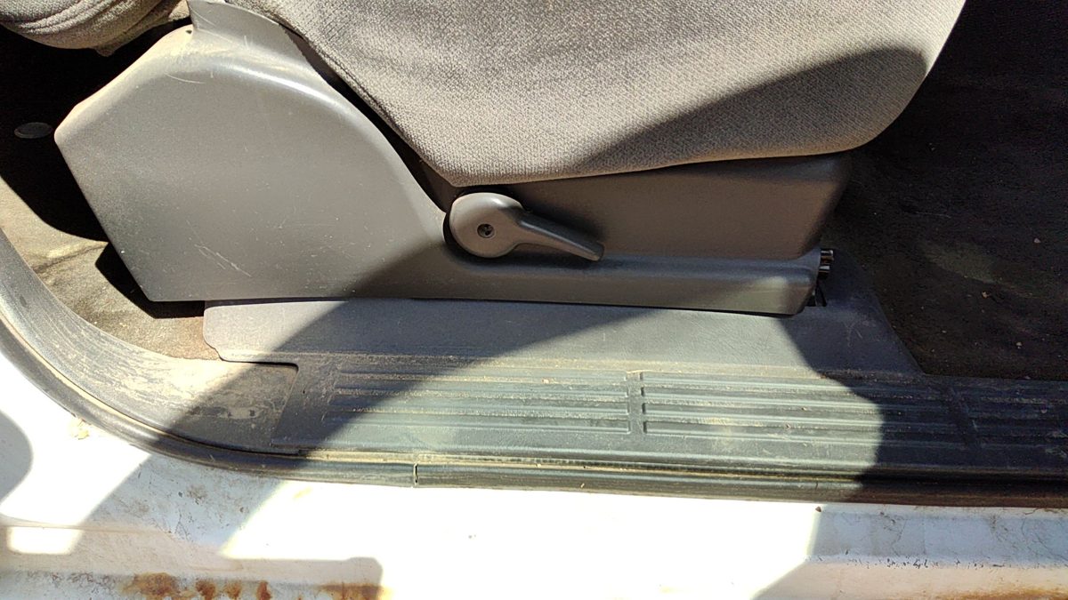 2005 Sierra 1500 Hd Passenger Right Side Seat Trim Panel Oem Pewter 69D