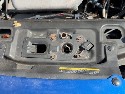 2005 Saturn Vue Radiator Support