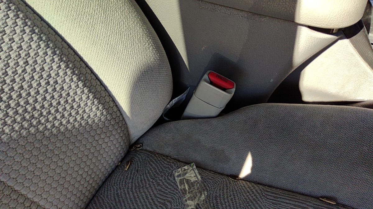 2005-2009 Gmc Envoy Passenger Right Front Seat Belt Buckle Receiver Oem Gray 28H
