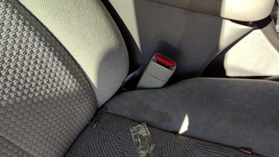 2005-2009 Gmc Envoy Passenger Right Front Seat Belt Buckle Receiver Oem Gray 28H