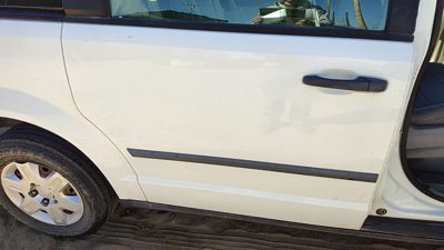 2008 Dodge Caravan Rear Door