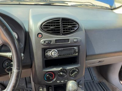 2005 Saturn Vue Dash Panel