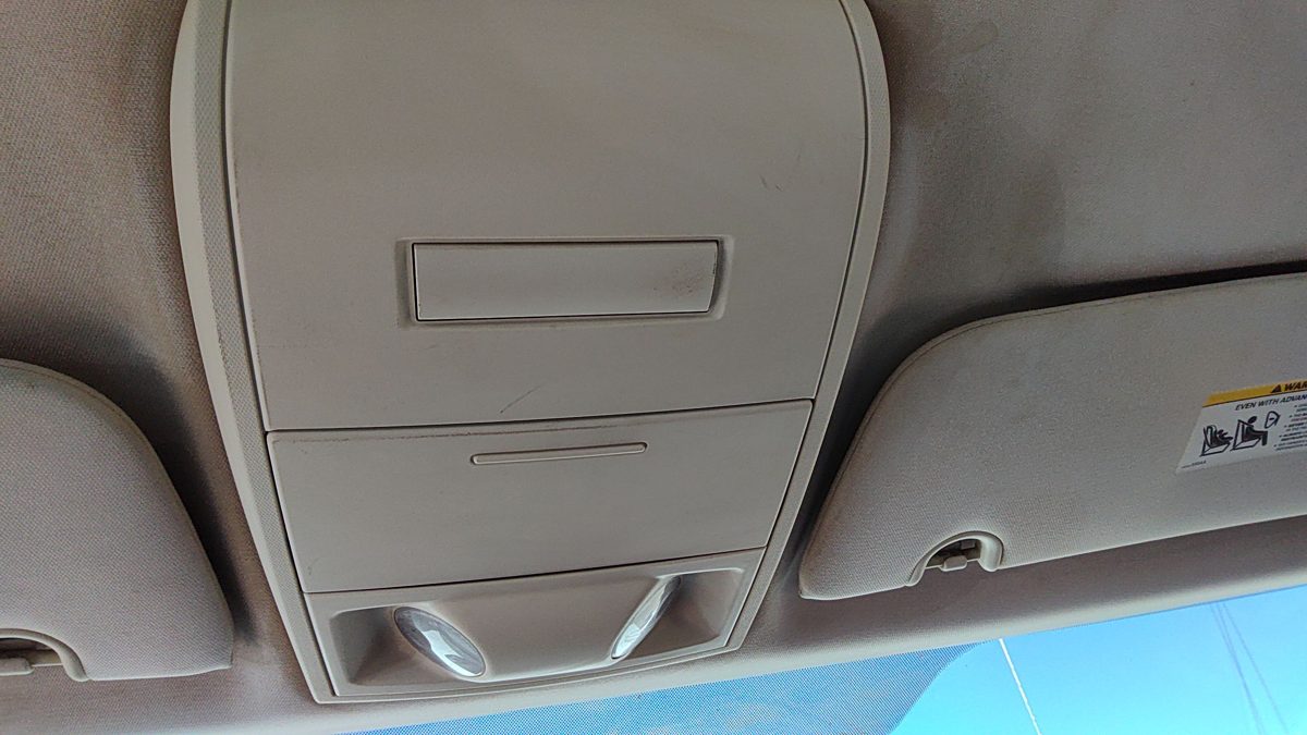 08-10 Grand Caravan Center Overhead Console Dome Light Map Lamp Cubby Gray Ds