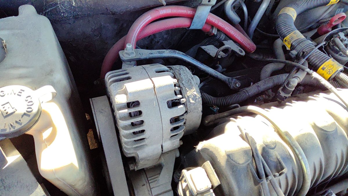 2000-2001 Chevy Impala Alternator 3.8L 19152068