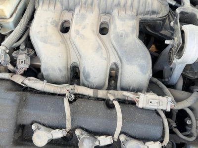 05-07 Fivehundred Complete Fuel Rail With Injectors Set Loaded Oem 3.0L Dohc
