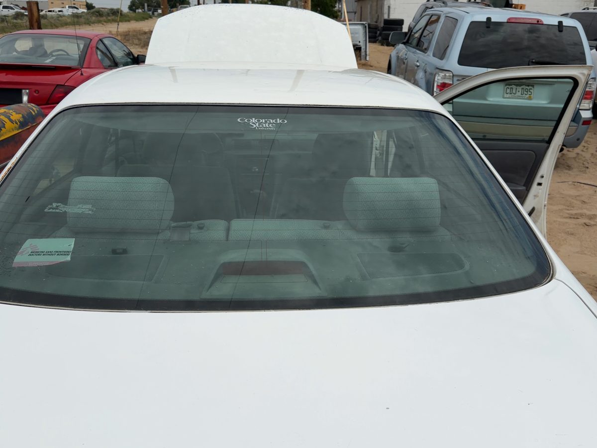 2000 Toyota Camry Back Glass/window