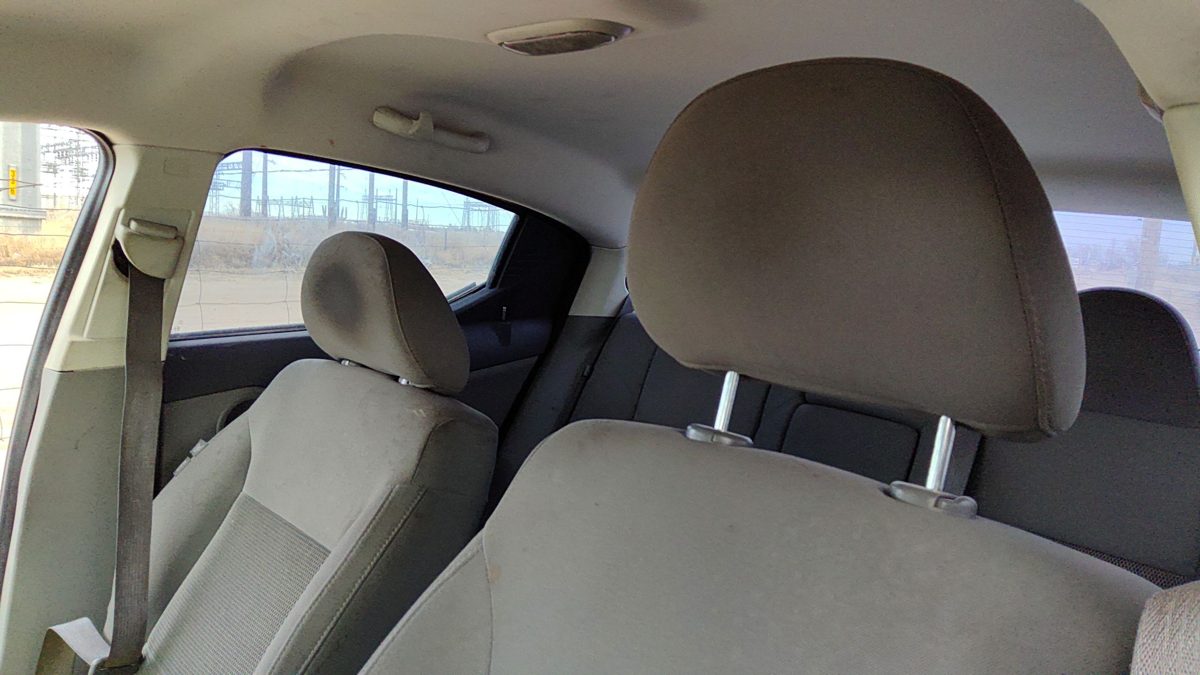 2008 Dodge Avenger Pair Of Front Headrests Oem Left Right Set Seat Gray Db