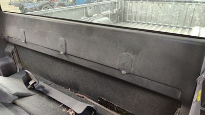 02 Sierra 2500 Hd Rear Trim Panel Behind Seat Below Back Glass Oem Graphite 12d