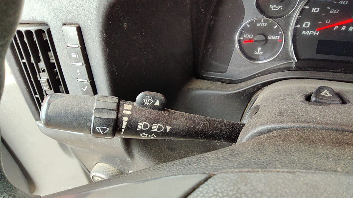 08-14 Express Van Turn Signal Switch Windshield Wiper Column Control Lever