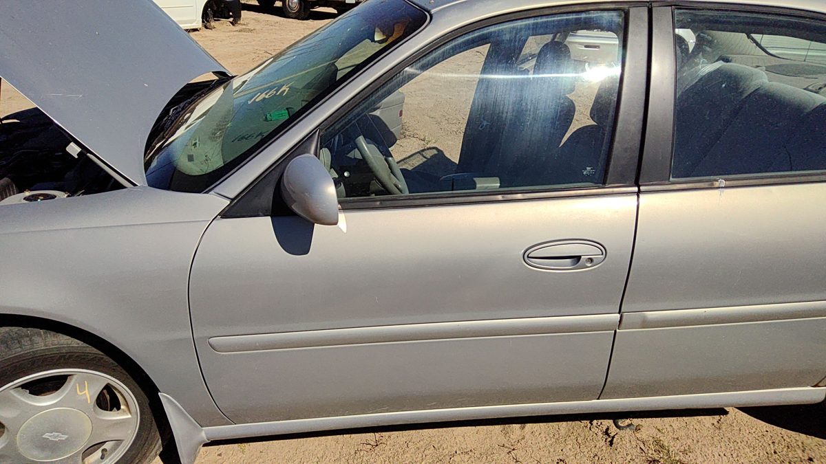 2000 Chevy Malibu Front Door