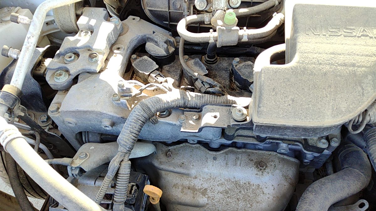 2013 Rogue Except Sport Valve Cover