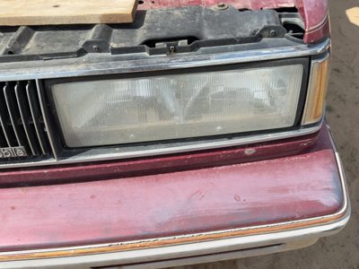 1987-1990 Olds 88 Driver Left Head Light Oem Front Lamp 22530640