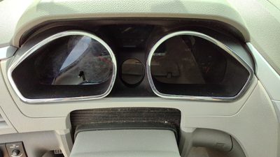 2010 Chevy Traverse Dash Panel