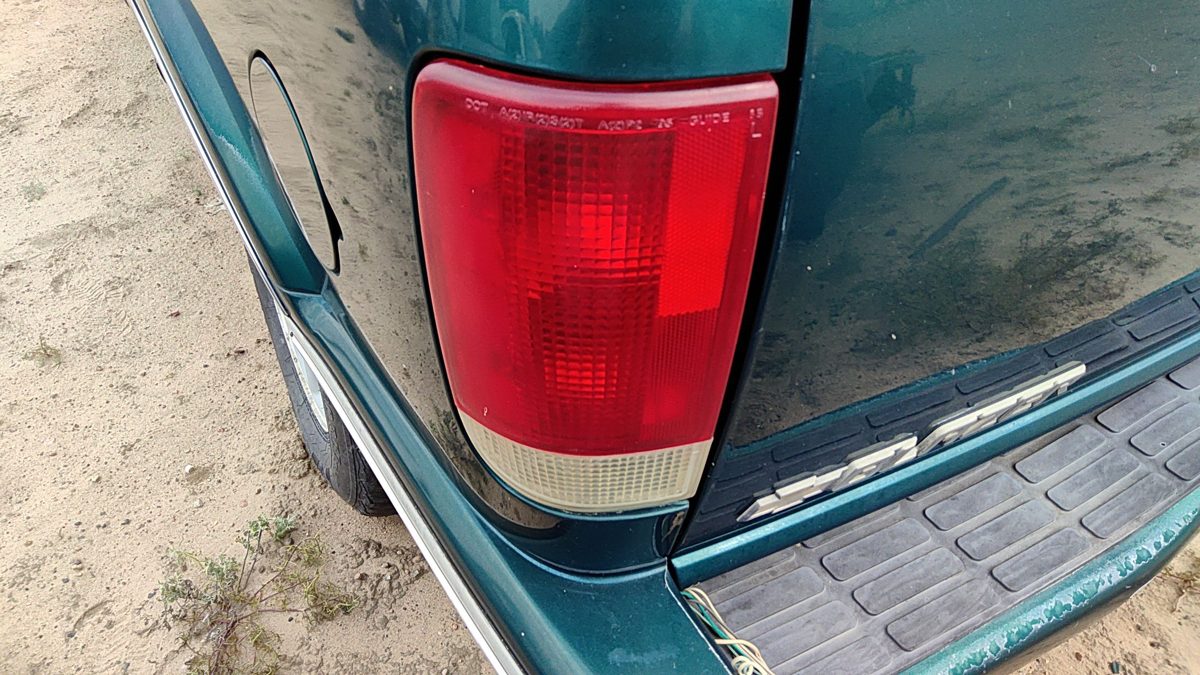 1996 Blazer S10/jimmy S15 Tail Light Assembly