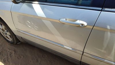 2007 Chrysler Pacifica Front Door