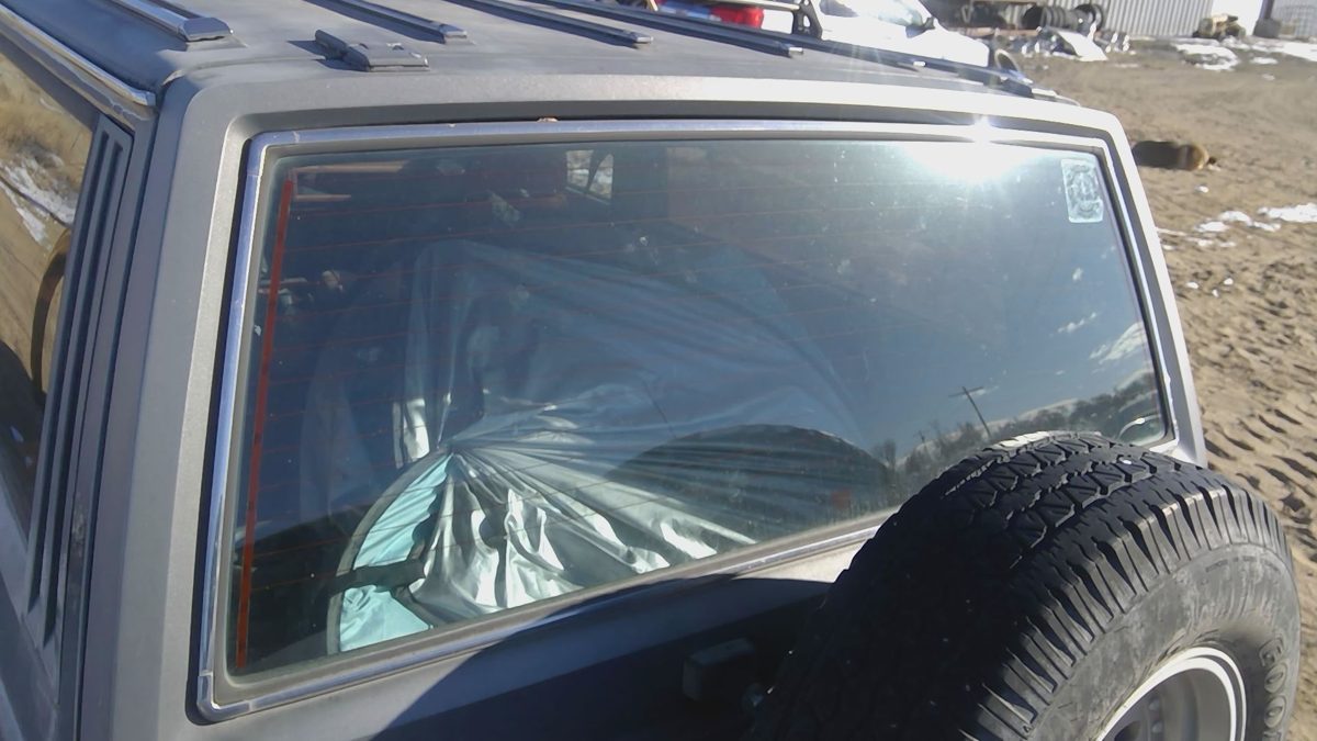 1984-1996 Jeep Cherokee Back Glass Rear Window Only Oem Lift Gate Hatch 55134743