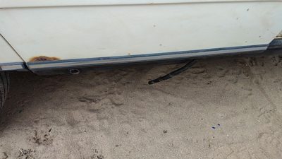80 Mercedes 300Td Passenger Right Rear Lower Moulding From Door Back Trim Strip