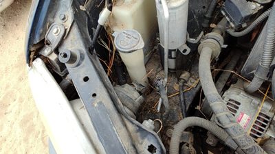 98-03 Toyota Sienna Windshield Washer Fluid Reservoir With Pump Oem Wiper Tank