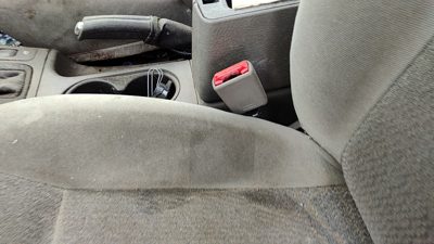 2000-2005 Saturn L100 Driver Left Front Seat Belt Buckle Receiver Oem Gray 96B