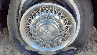 1980-1984 Deville Sedan Hub Cap Wheel Cover Oem #1 01622897