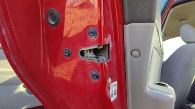 2005-2010 Chevy Cobalt Driver Left Rear Door Latch With Rods/Cables Oem Back