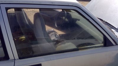 83-86 Tercel Passenger Right Side Window Door Glass Hatchback 3 Door Liftback