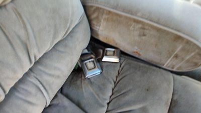 85 Grand Marquis Passenger Right Front Seat Belt Buckle Receiver Oem Gray