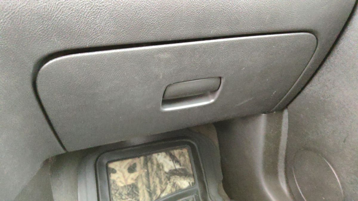 2007-2011 Chevy Hhr Glove Box Assembly Complete Door With Latch Oem Black 19B