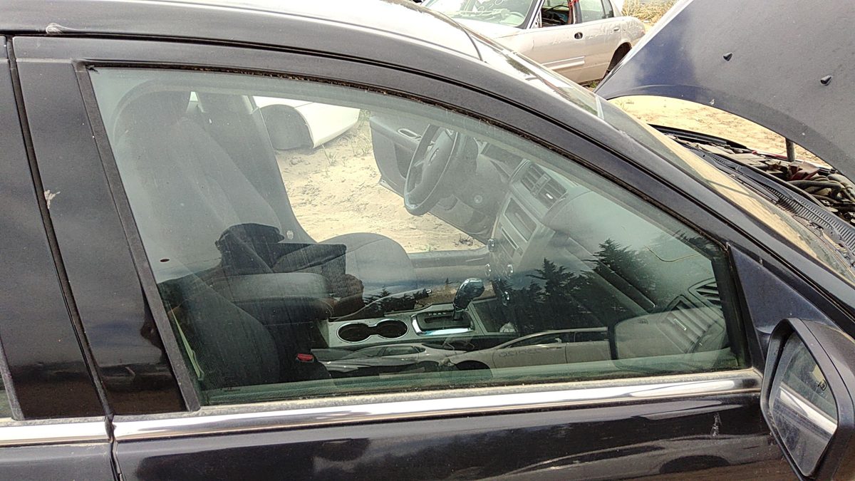 2006-2011 Ford Fusion Passenger Right Front Side Window Door Glass Oem