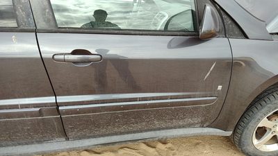 2007 Chevy Equinox Front Door