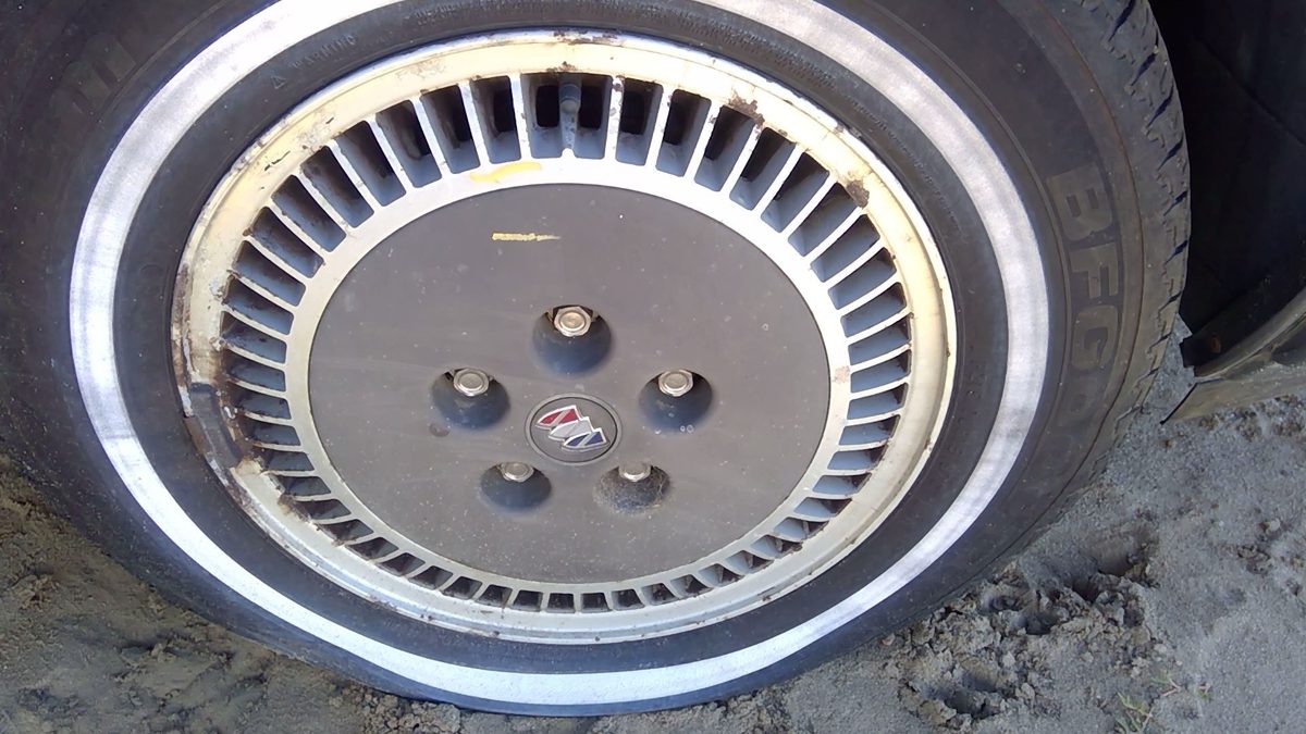 1991-1996 Buick Park Ave 15' Aluminum Wheel Oem Factory Rim #1 15X6 12338899