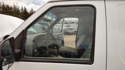 1992-1996 Ford Van E250 Driver Left Front Side Window Door Glass Oem