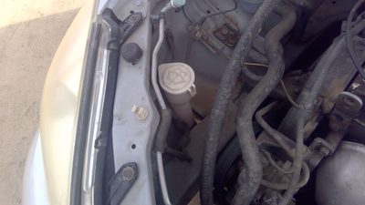 2002-2006 Mitsubishi Lancer Windshield Washer Fluid Reservoir With Pump Oem