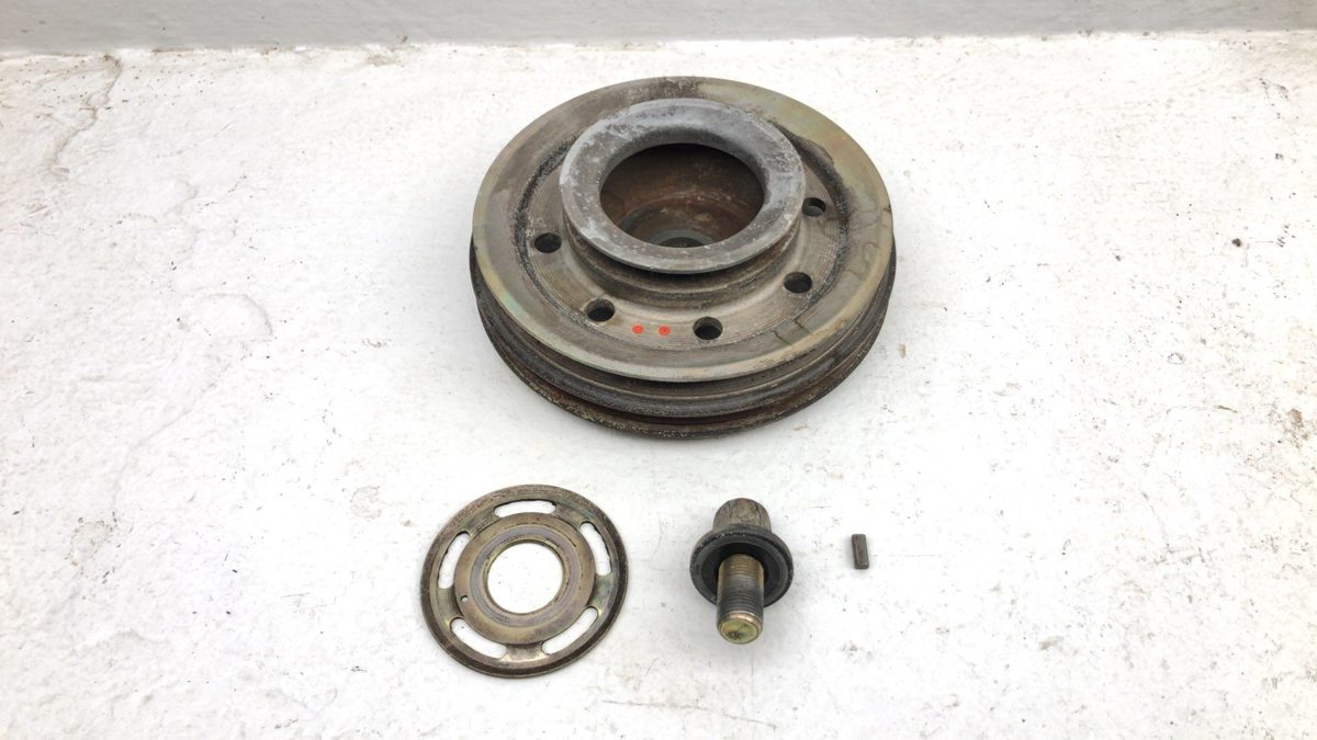 1988-1989 Acura Integra Harmonic Balancer Crankshaft Pulley With Bolt Oem