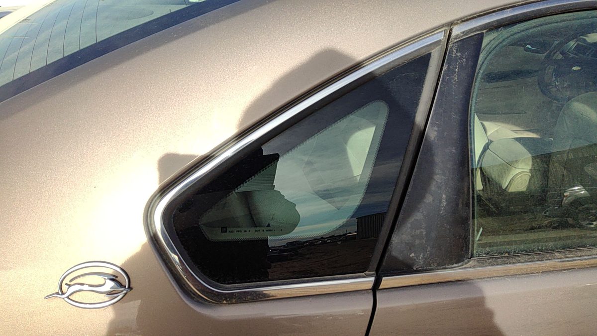 2006-2013 Chevy Impala Passenger Right Rear Quarter Glass Back Side Window Oem