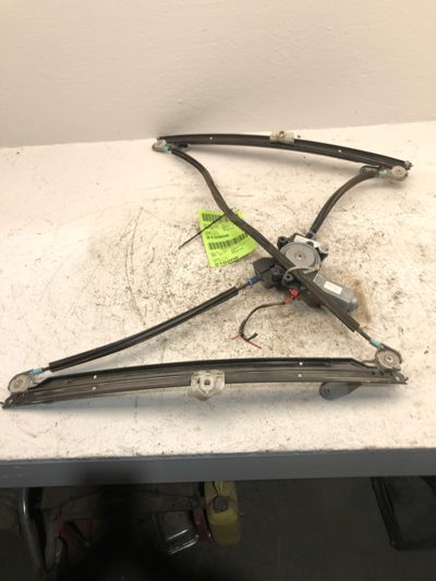 01-03 Town and Country Passenger Right Front Power Window Regulator with Motor