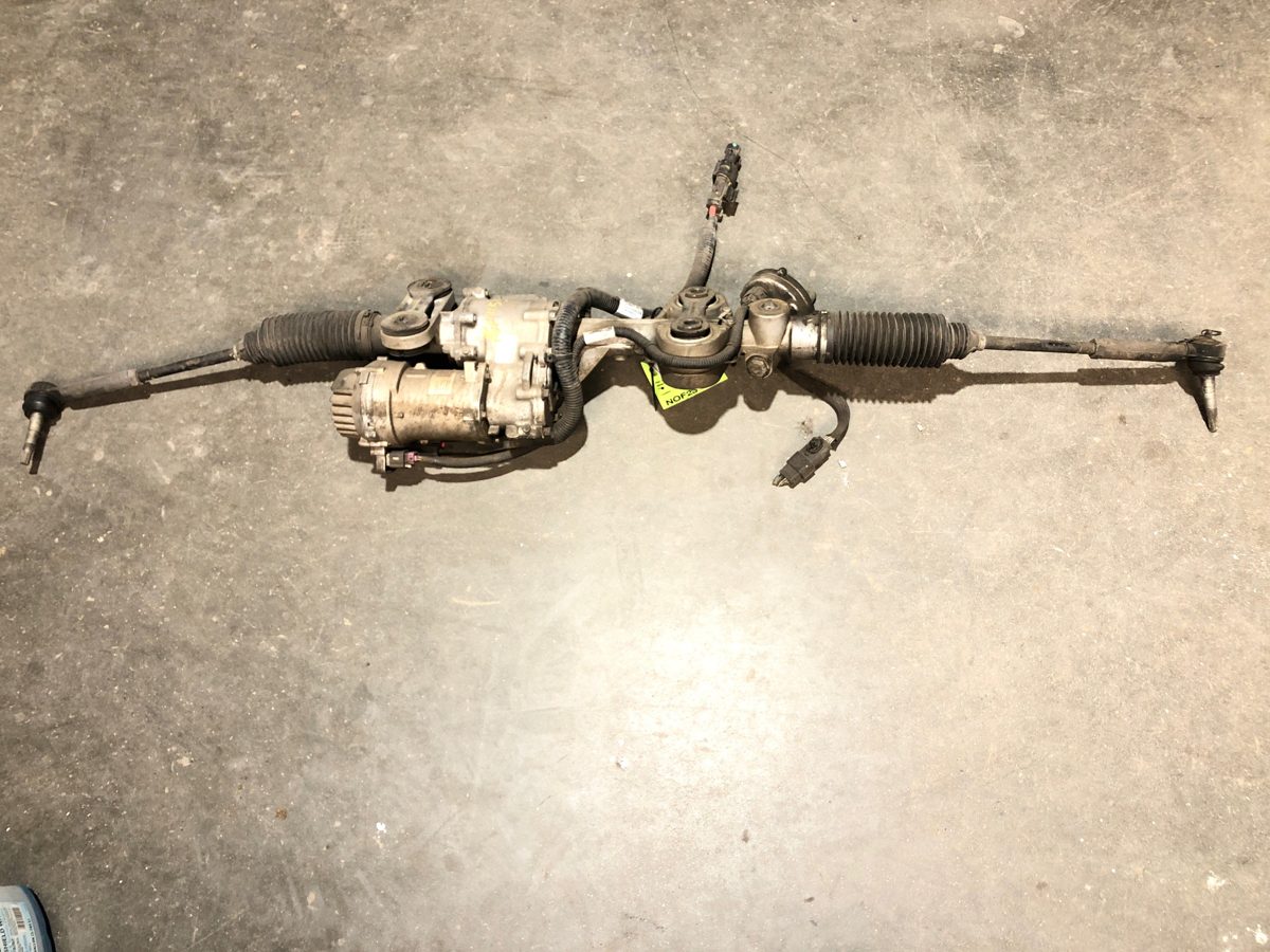 2016 Silv15 Steering Gear (incl. Rack)