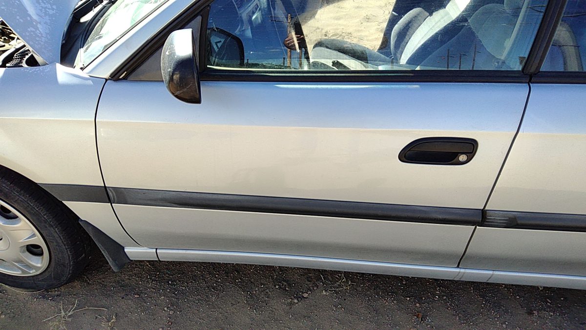 2002 Subaru Legacy Front Door