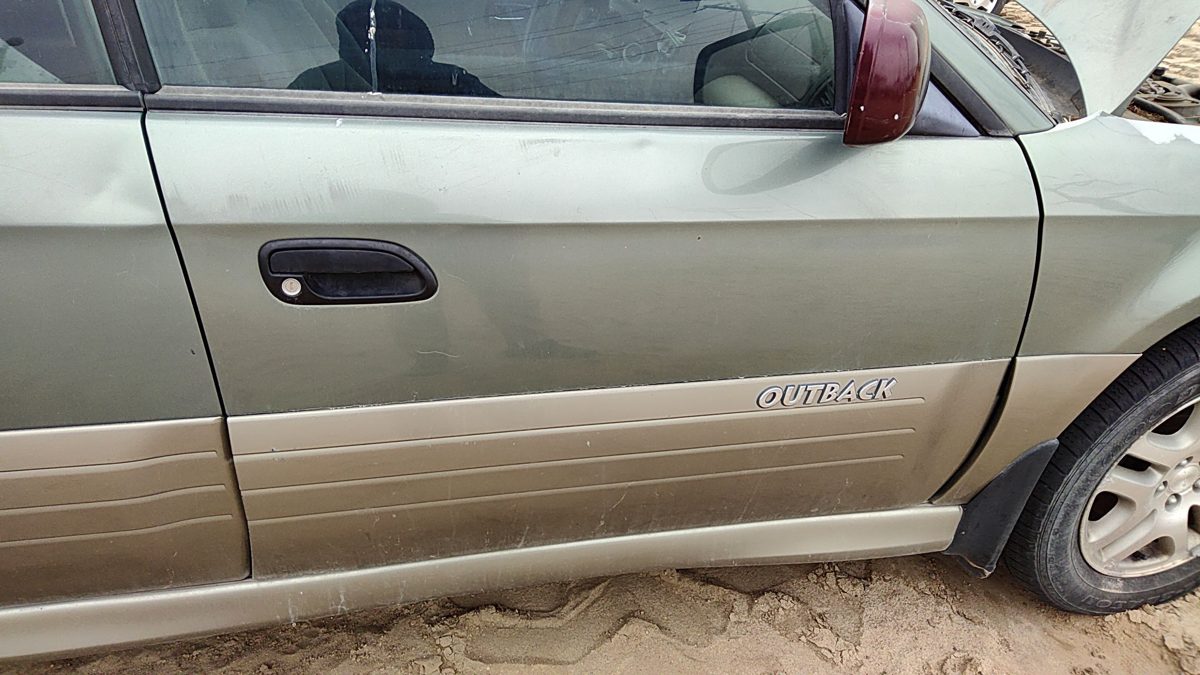 2004 Subaru Legacy Front Door