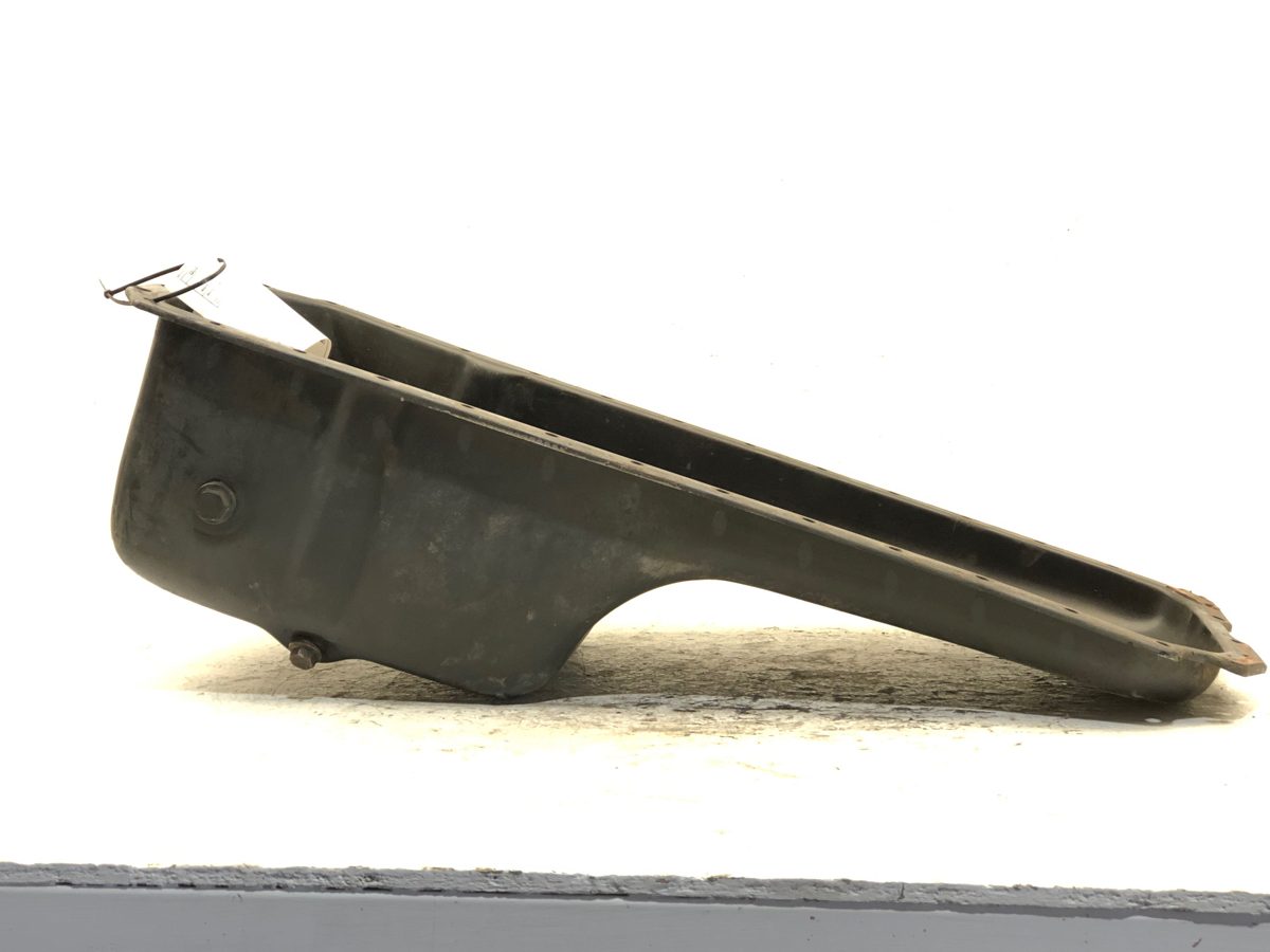 2003 Freighterliner Oil Pan 5.9L Cummins 6Bt Oem 3915703