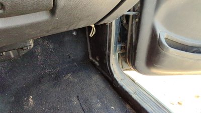 1997-1998 Suzuki Sidekick Passenger Right Lower Kick Trim Panel Oem Gray Gri