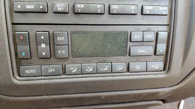 03-06 Lincoln Town Car Temperature Control Module In Dash Heater Ac Head Unit