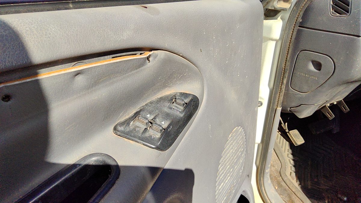 1998 Dodge Pickup 1500 Door Switch Front