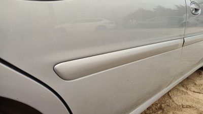 1997-05 Malibu Passenger Right Rear Moulding From Door Back Trim 17u Silvermist