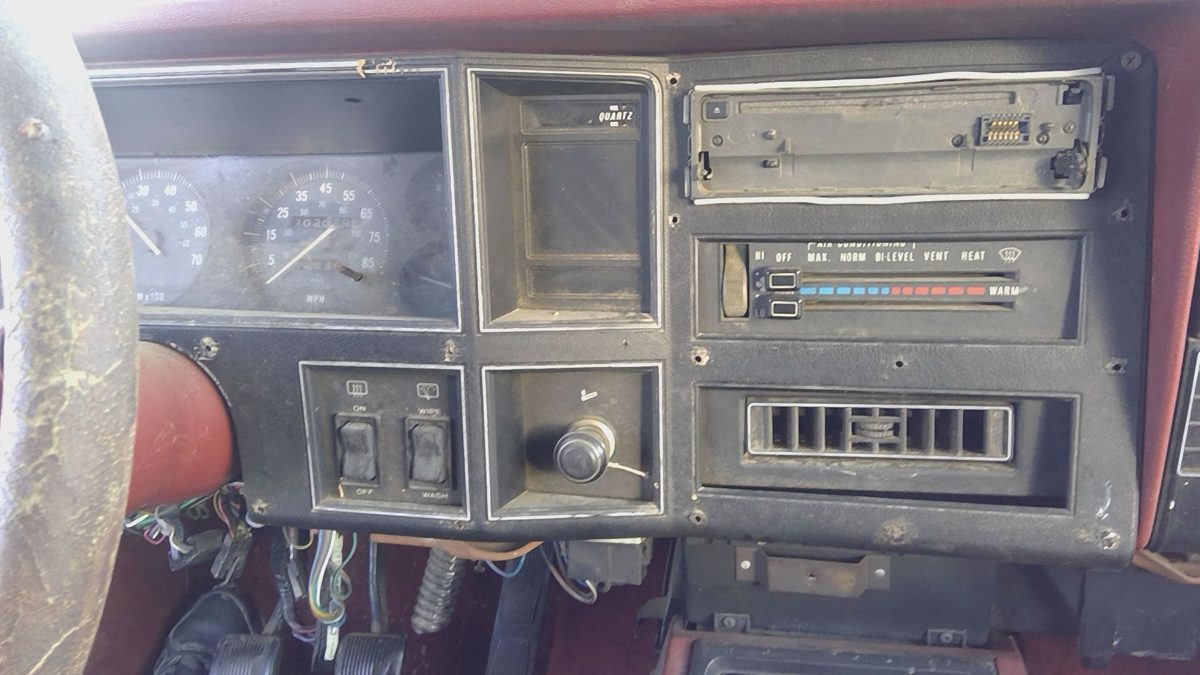 1984-1987 Jeep Cherokee Trim Bezel Around Speedometer Oem Dash Surround Panel