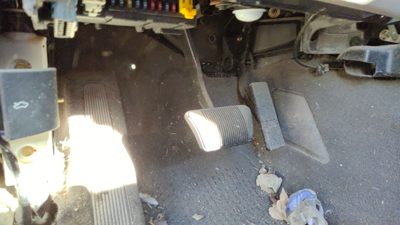 2001 Jeep Grand Cherokee Gas And Brake Pedal Assembly Automatic Transmission