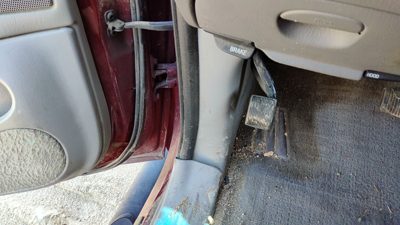 1997 Ford Expedition Driver Left Lower Kick Trim Panel Oem Gray F2